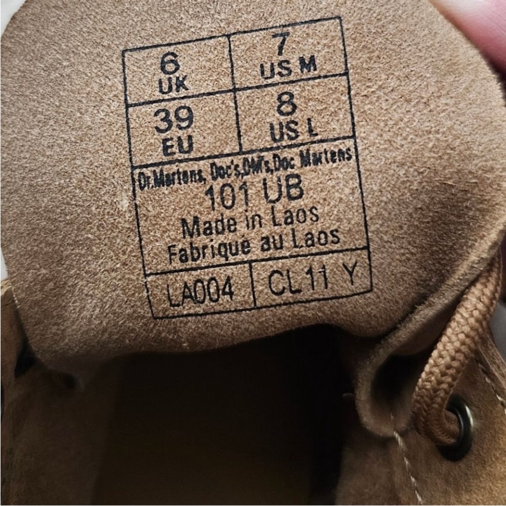Dr. Martens 101 Tumbled Nubuck Leather Ankle Boots Women's Size 8 NEW - Picture 13 of 16